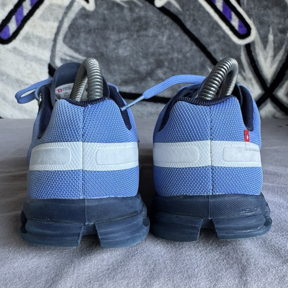 Size 7 - On Cloudflow Marina/White 35.99233 Shoes - Picture 2 of 10
